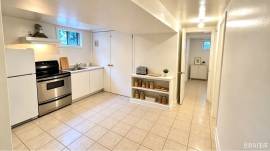 Bright 1-Bedroom Basement Apartment – Separate Entrance – $1,500 All-Inclusive (Scarborough)
